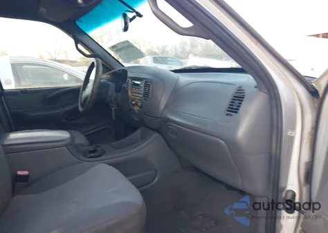 2001 Ford Expedition Xlt из США, поврежденный, VIN 1FMRU15W41LA02537